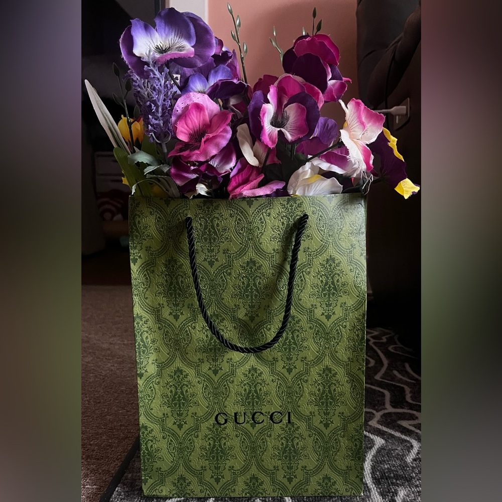 1 of 1 home decor, “I’m Gucci bouquet” , art deco